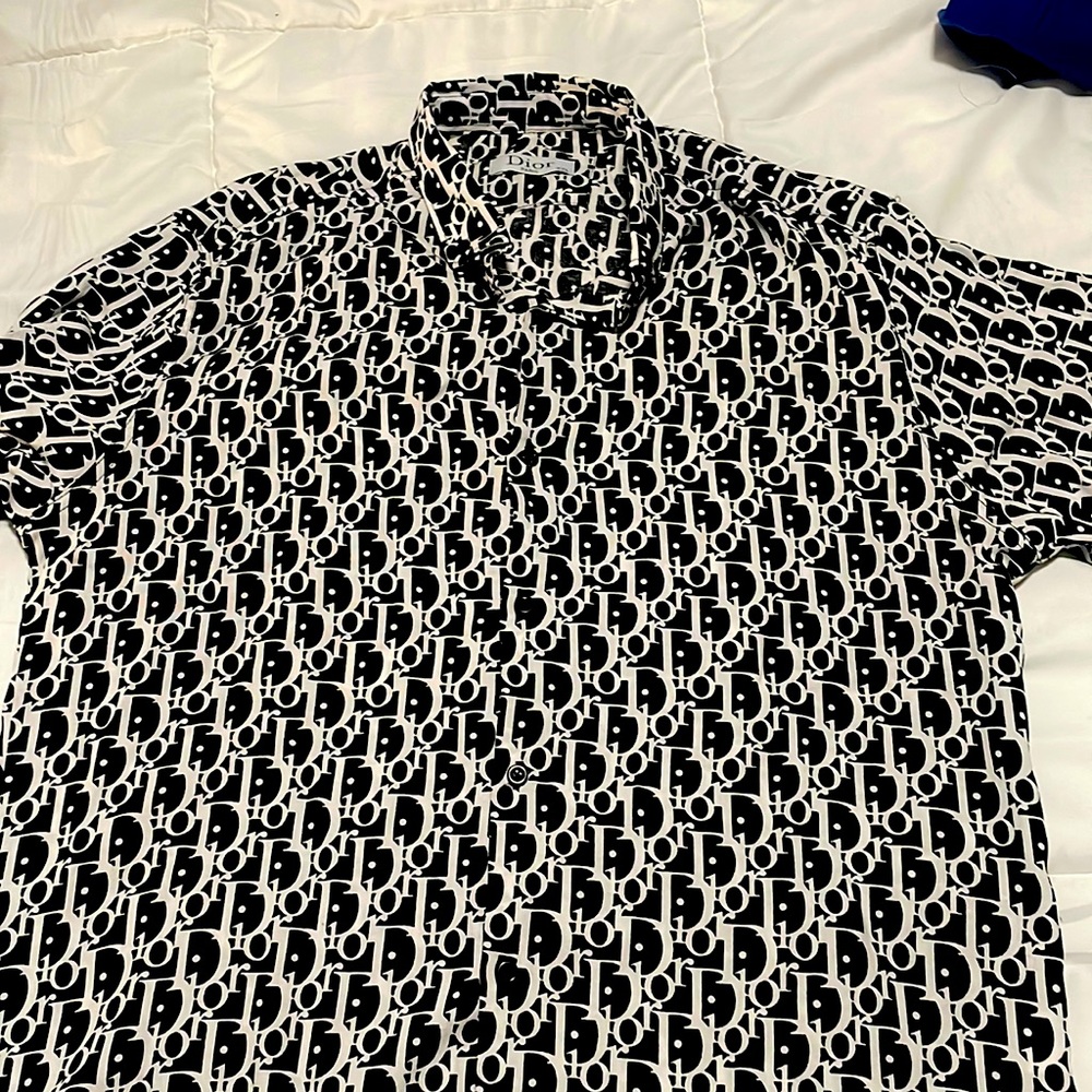 Dior t shirt brand new